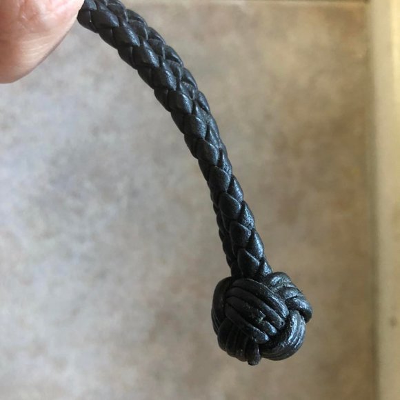 BOTTEGA VENETA Intrecciato Bracelet Black Leather/Silver. Authentic - Picture 5 of 6